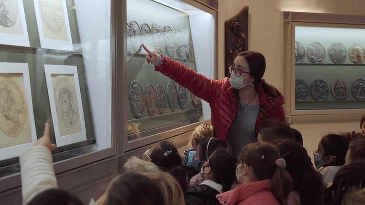 Preparan un libro del Museu de Medallística.