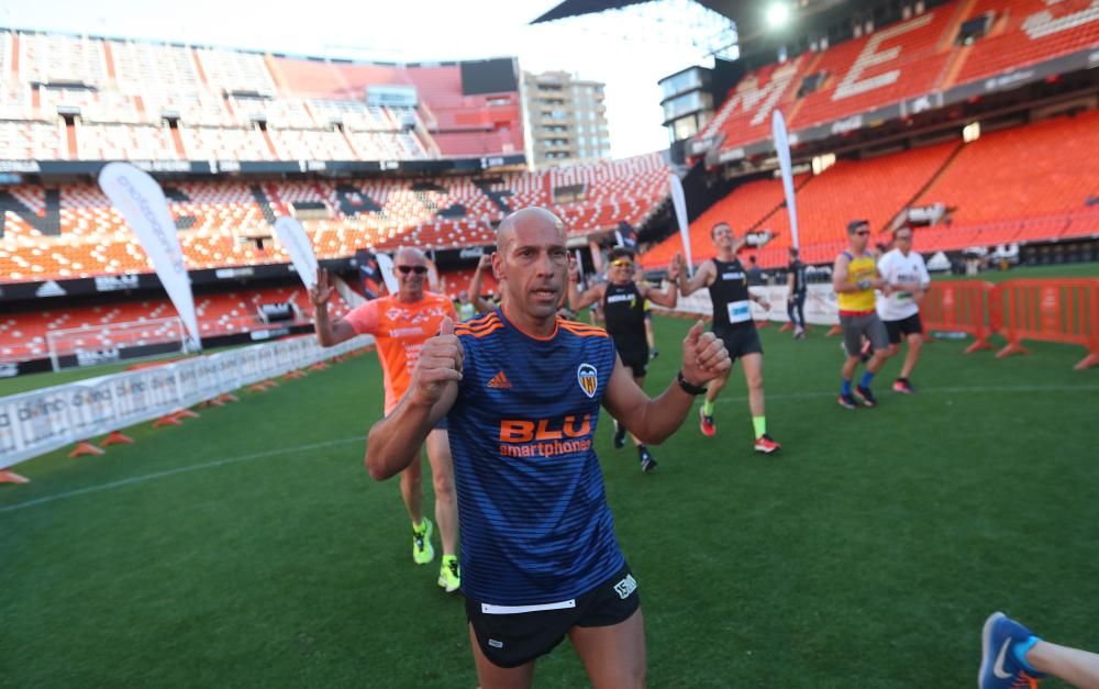 Búscate en la Volta a Peu del Valencia CF