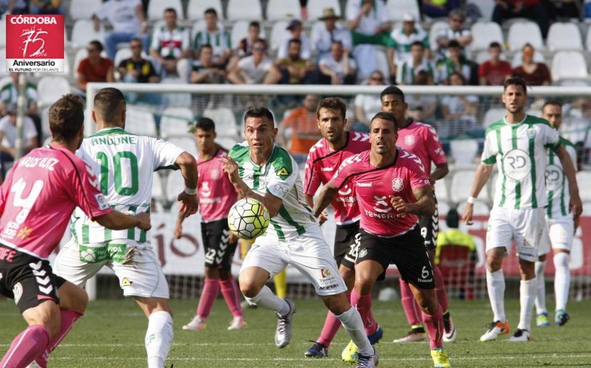 El Córdoba-Tenerife, en imágenes