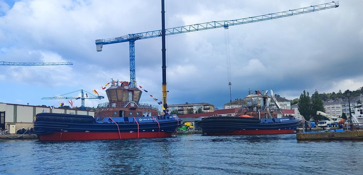 Dos de los remolcadores ya construidos para Panamá en el marco de este contrato con Armón.