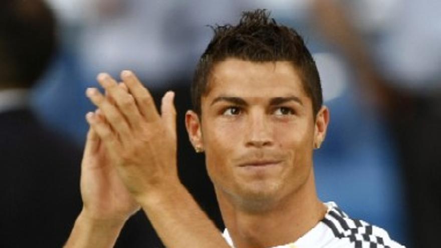 Cristiano Ronaldo, ahora sí, ya viste el uniforme del Real Madrid