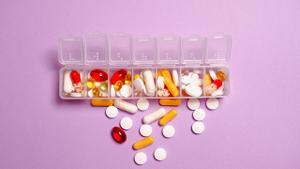 Metges proposen donar antihistamínics als viatgers asimptomàtics
