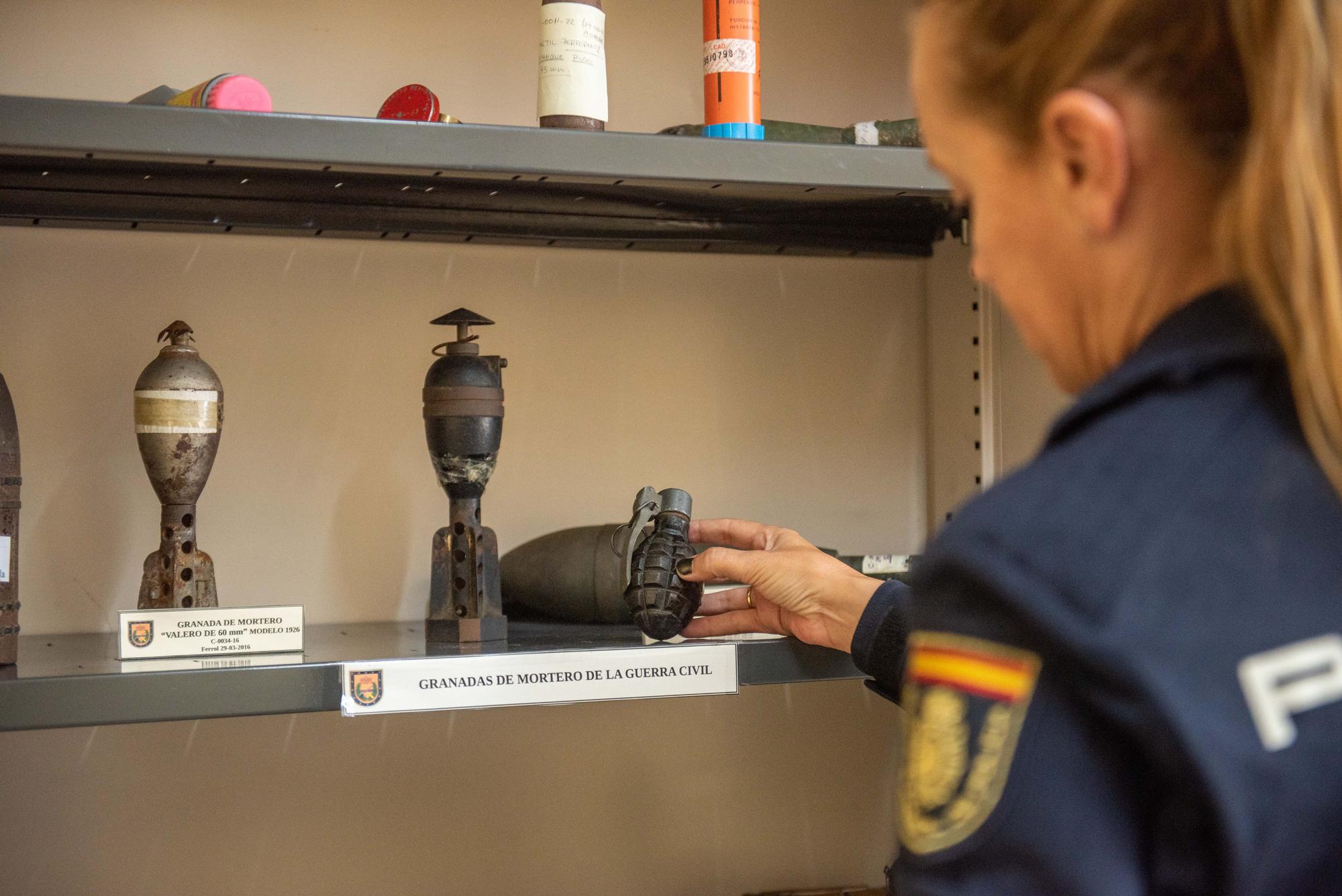 Una agente de A Coruña, la única mujer en el Tedax de la Policía Nacional en Galicia