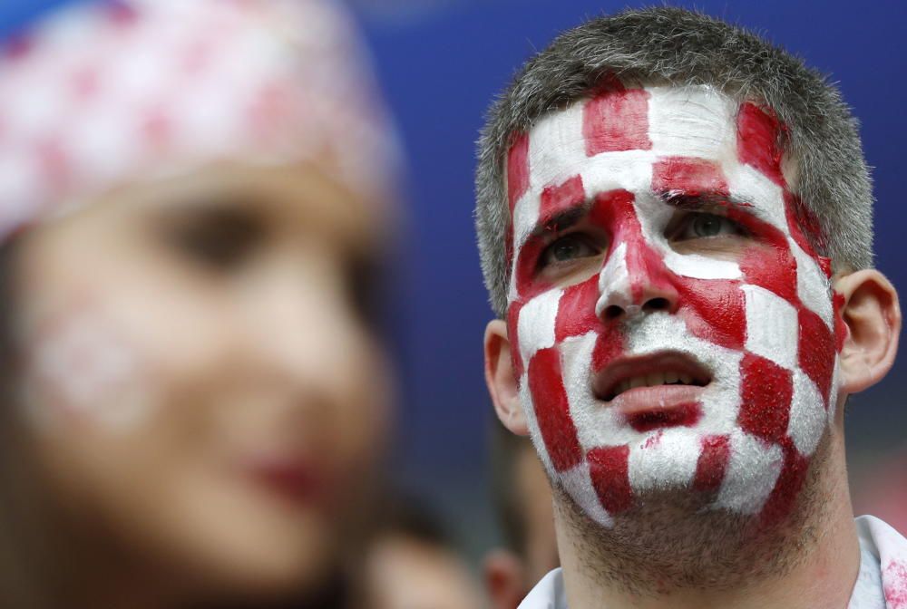 Las aficiones de Francia y Croacia en la final del Mundial