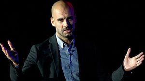 Pep Guardiola, durant la seva conferència davant un grup d’estudiants a Mèxic. YOUTUBE / MEDIO TIEMPO TV