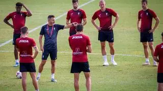 El Córdoba CF sigue esperando a su segunda unidad