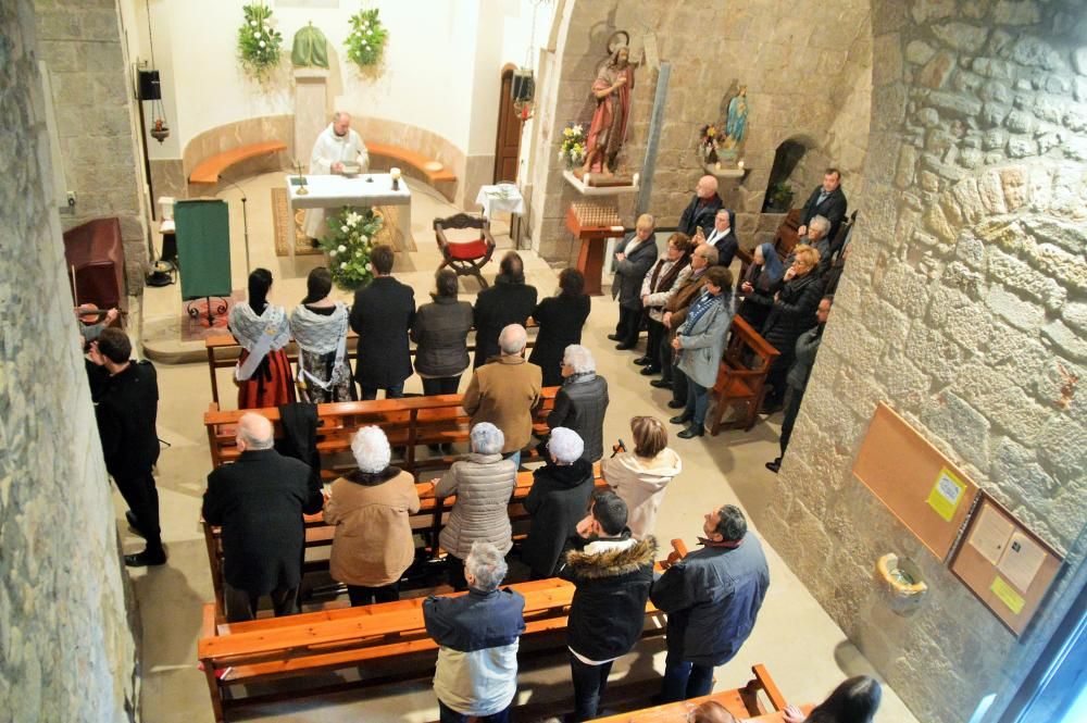 Vilatenim compleix la tradició de Sant Antoni