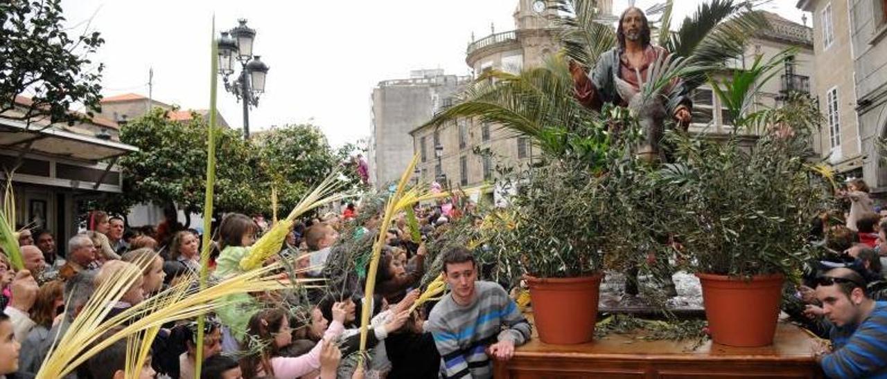 La imagen de La Burrita, la favorita de los más pequeños, volverá a recorrer las calles de la Boa Vila. | // G.S