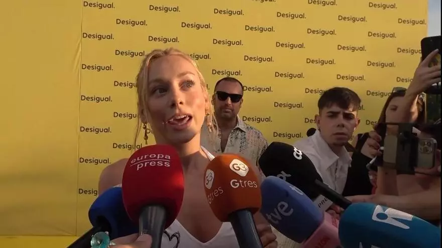 La actriz madrileña Ester Expósito responde a las críticas por su presencia en 'La Casita' de Bad Bunny y tacha de "muy misógina" a una parte de la sociedad