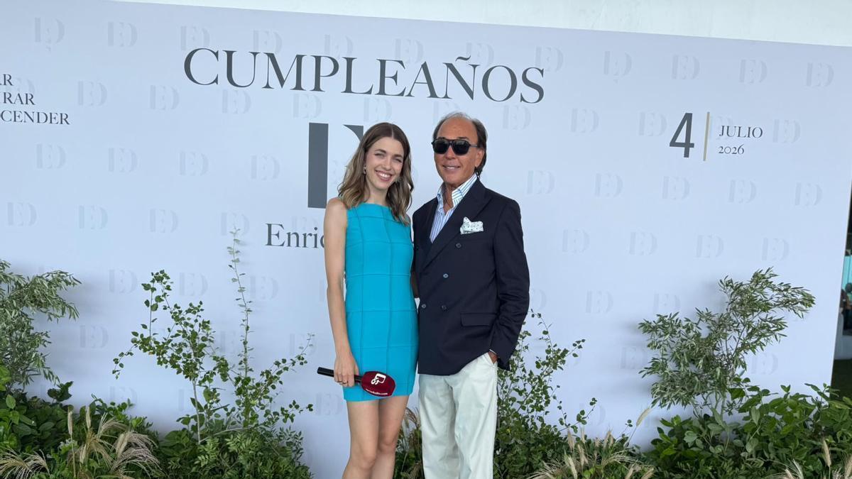 Enrique Duart con la periodista Araya Frasquet