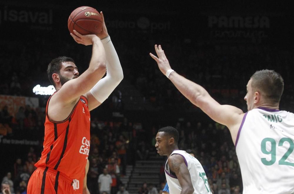 Las mejores imágenes del Valencia Basket - Unicaja Málaga