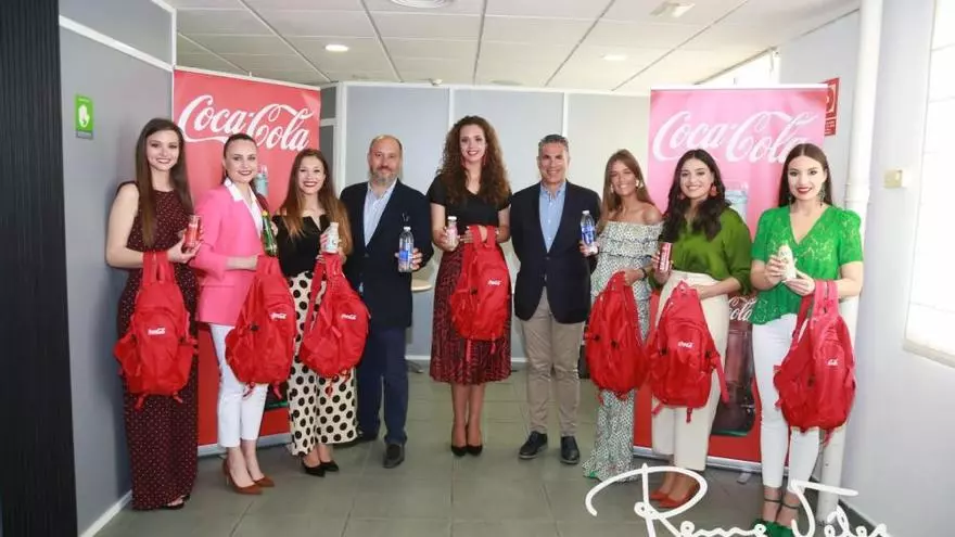 La Bellea del Foc y sus damas presentan el certamen de paellas del próximo domingo