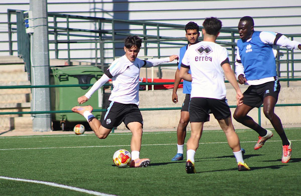 El filial del CD Castellón buscará cantar victoria en el feudo del Terrassa.