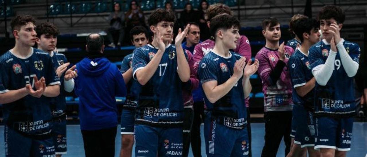 Jugadores del juvenil masculino del Buenas Migas Luceros. |  // CEDIDA R.F.