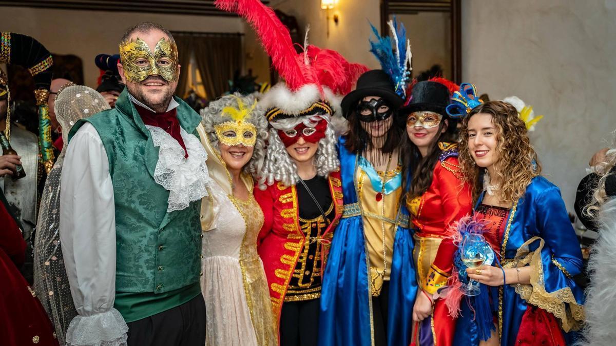 Fiesta de Carnaval en el casino de Cehegín