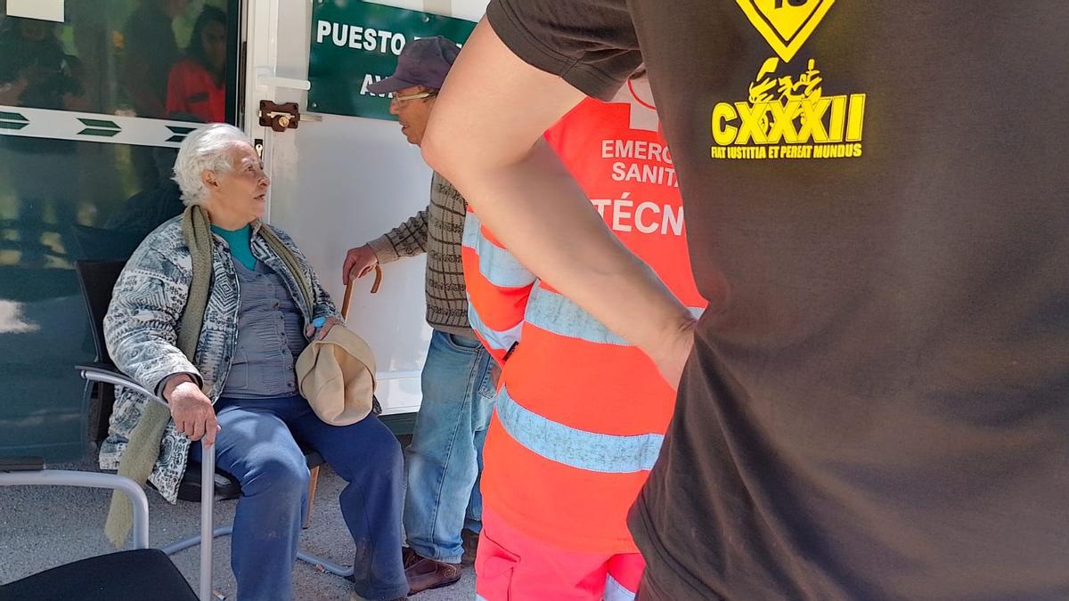 Reencuentro de Maruja con su marido Agustín