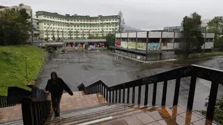 Canteli pide ayuda a IU para que el Principado agilice el plan para el viejo HUCA