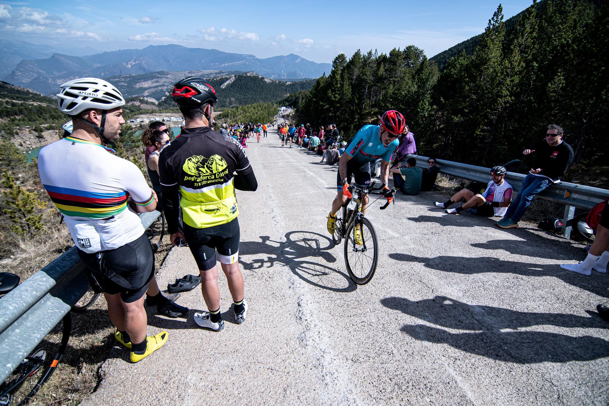 COLL DE PRADELL . LA VOLTA CATALUNYA . ETAPA 6 BERGA QUERALT