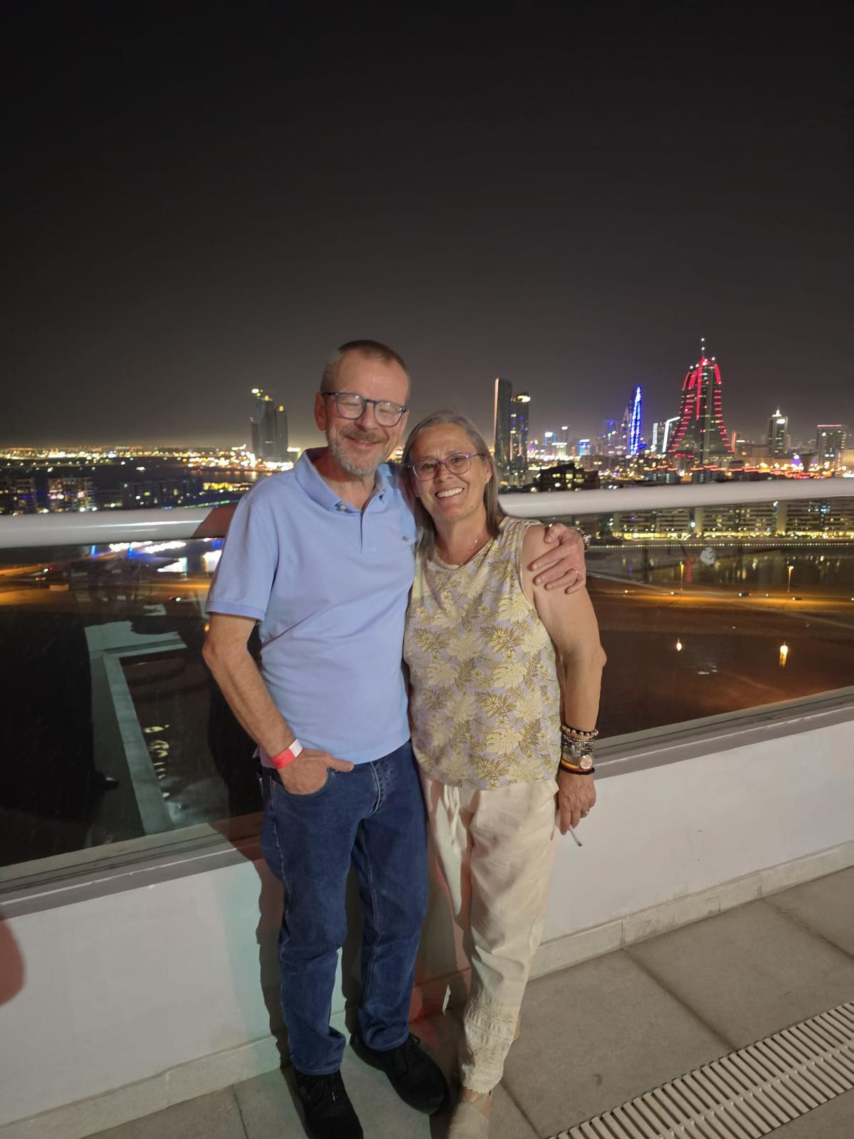 Alicia Pais con su marido Joe Krolikowski una semana antes del estallido de la guerra.