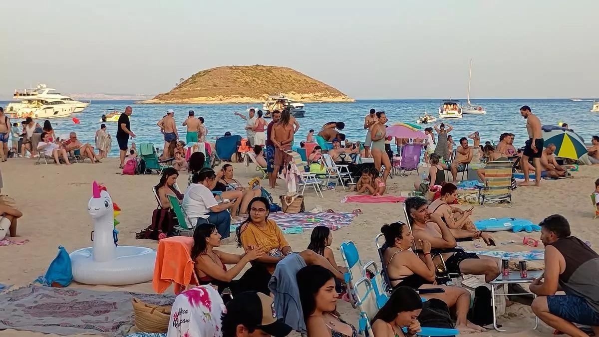 Magaluf weiht neue Promenade mit spektakulärer Drohnenshow ein