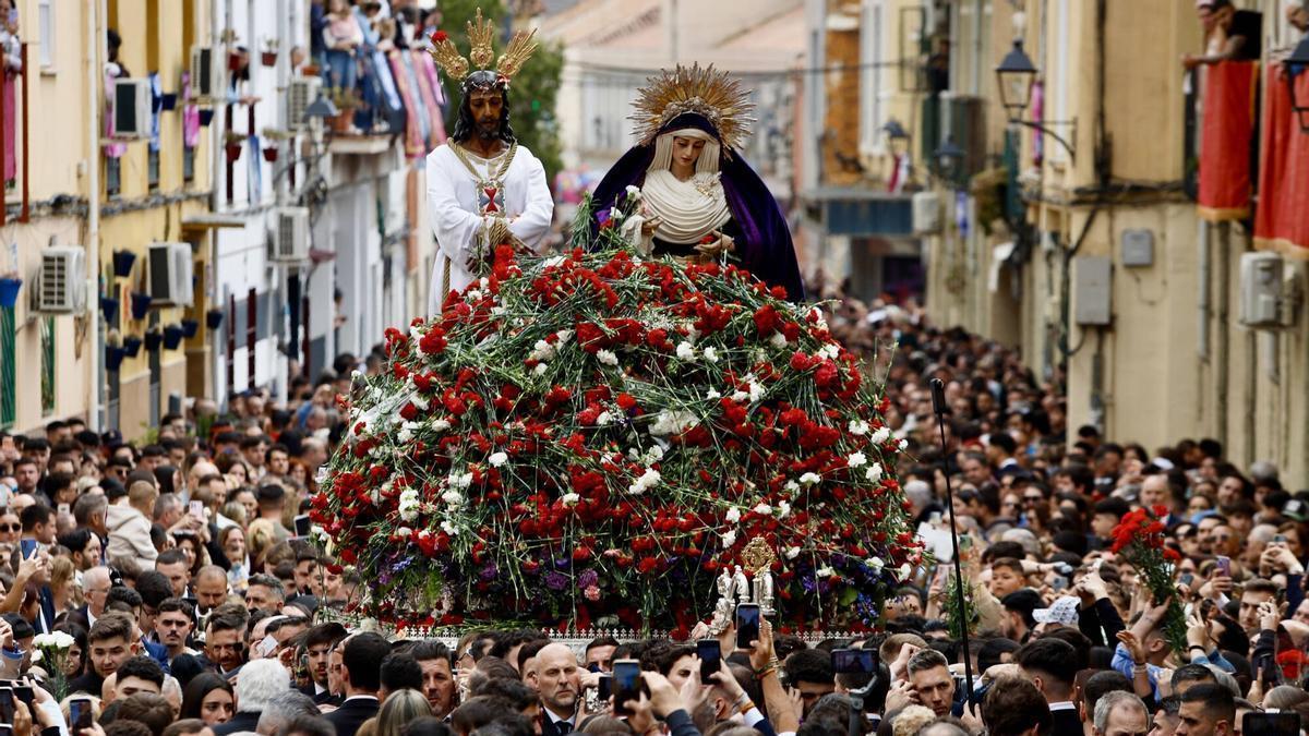 Fotos de la Misa del Alba y el traslado del Cautivo este Sábado de Pasión de 2026