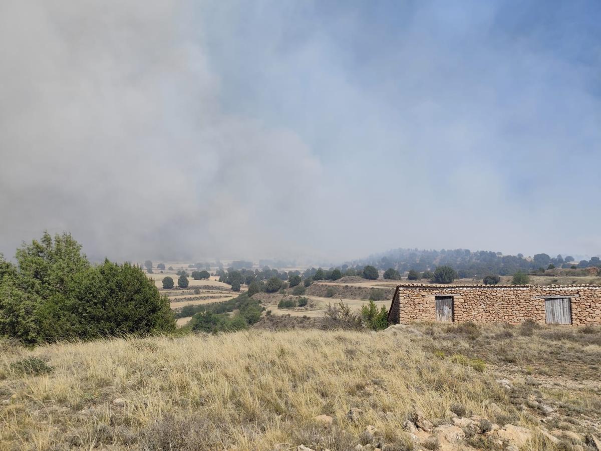 El incendio forestal en Corbalán (Teruel), en imágenes