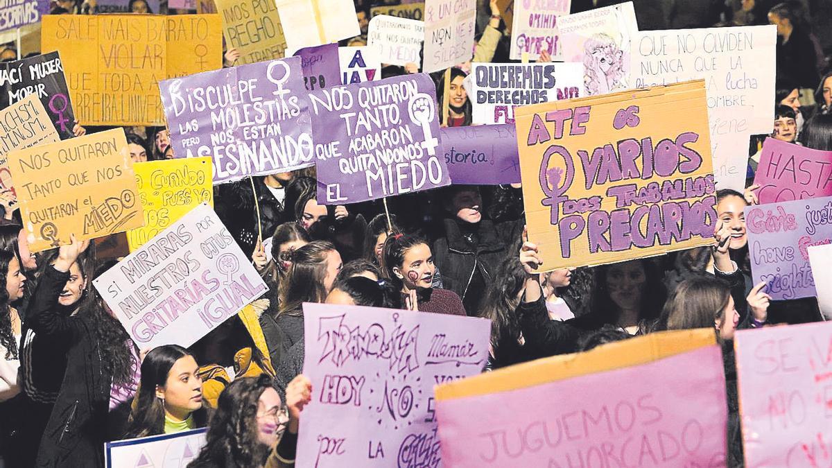Manifestación contra la violencia de género en Santiago