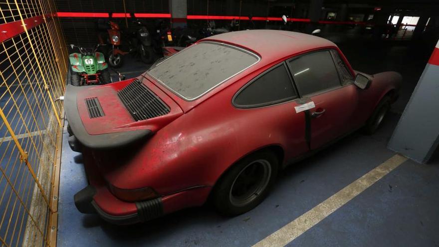 El Porsche del Ayuntamiento de Avilés, adjudicado a una empresa que comercializa coches