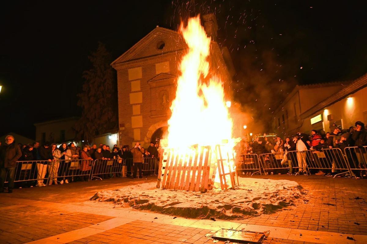 Hoguera de Santa Lucía