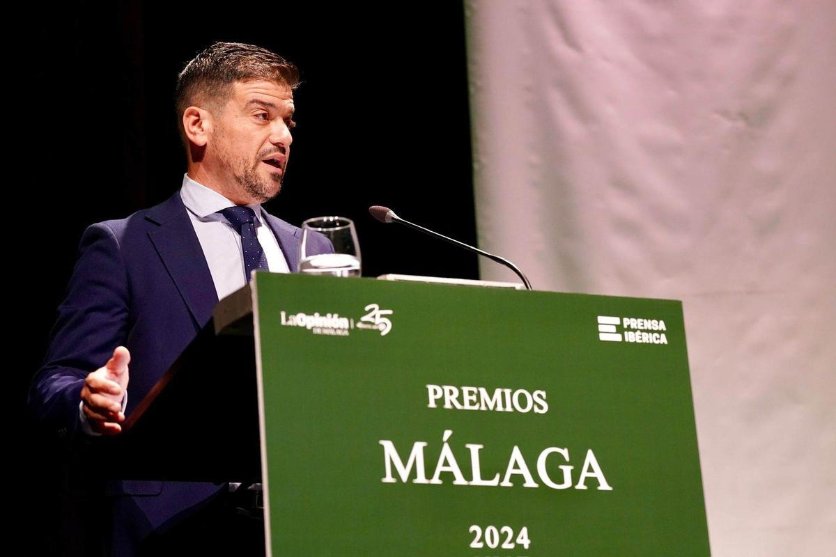 Cristóbal Ortega habló en nombre de la Diputación Provincial