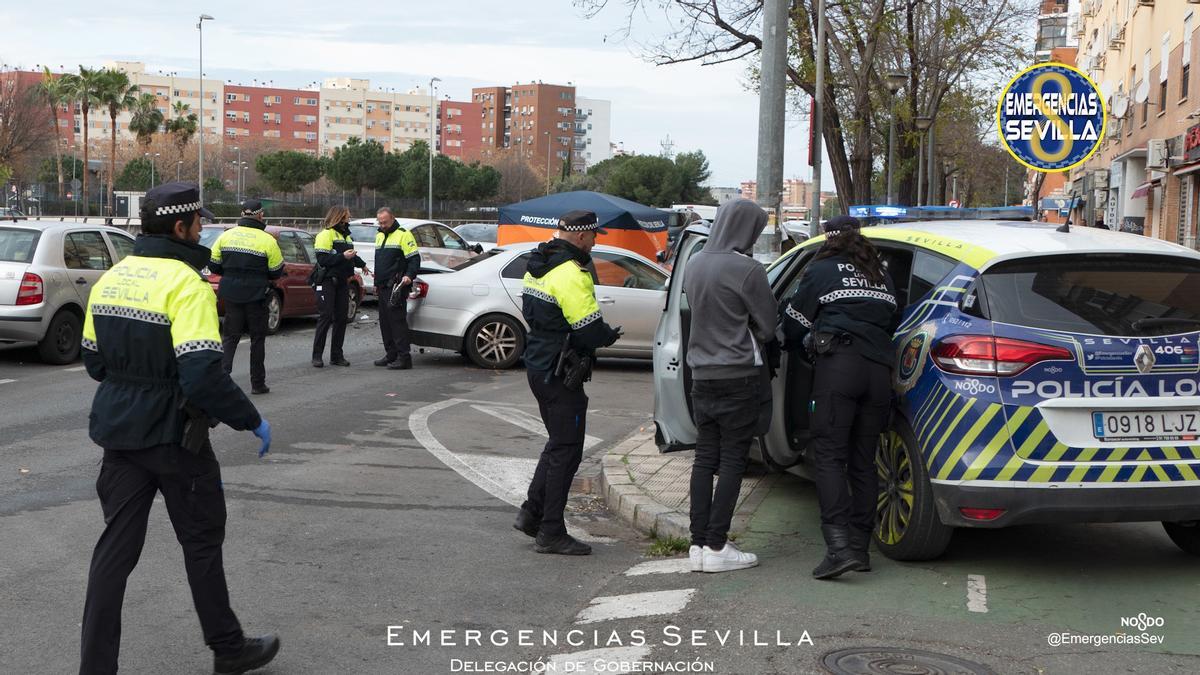 Colisión múltiple en Pino Montano, con una víctima mortal.