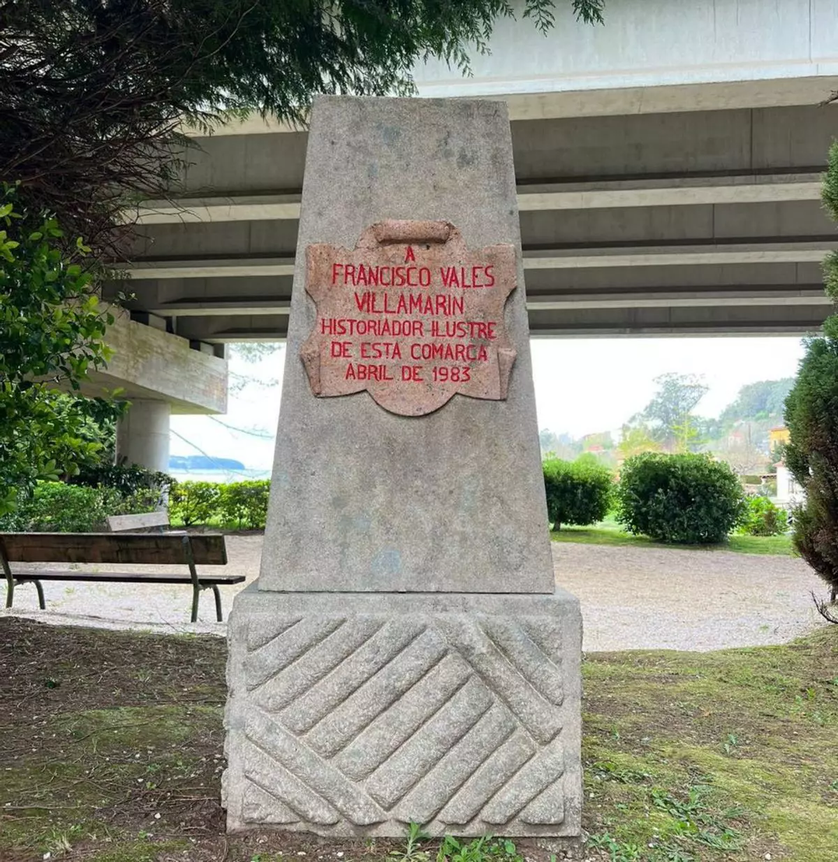 Un ‘jardín-mirador’ con mucha historia: el tributo de Ponte do Porco a Vales Villamarín