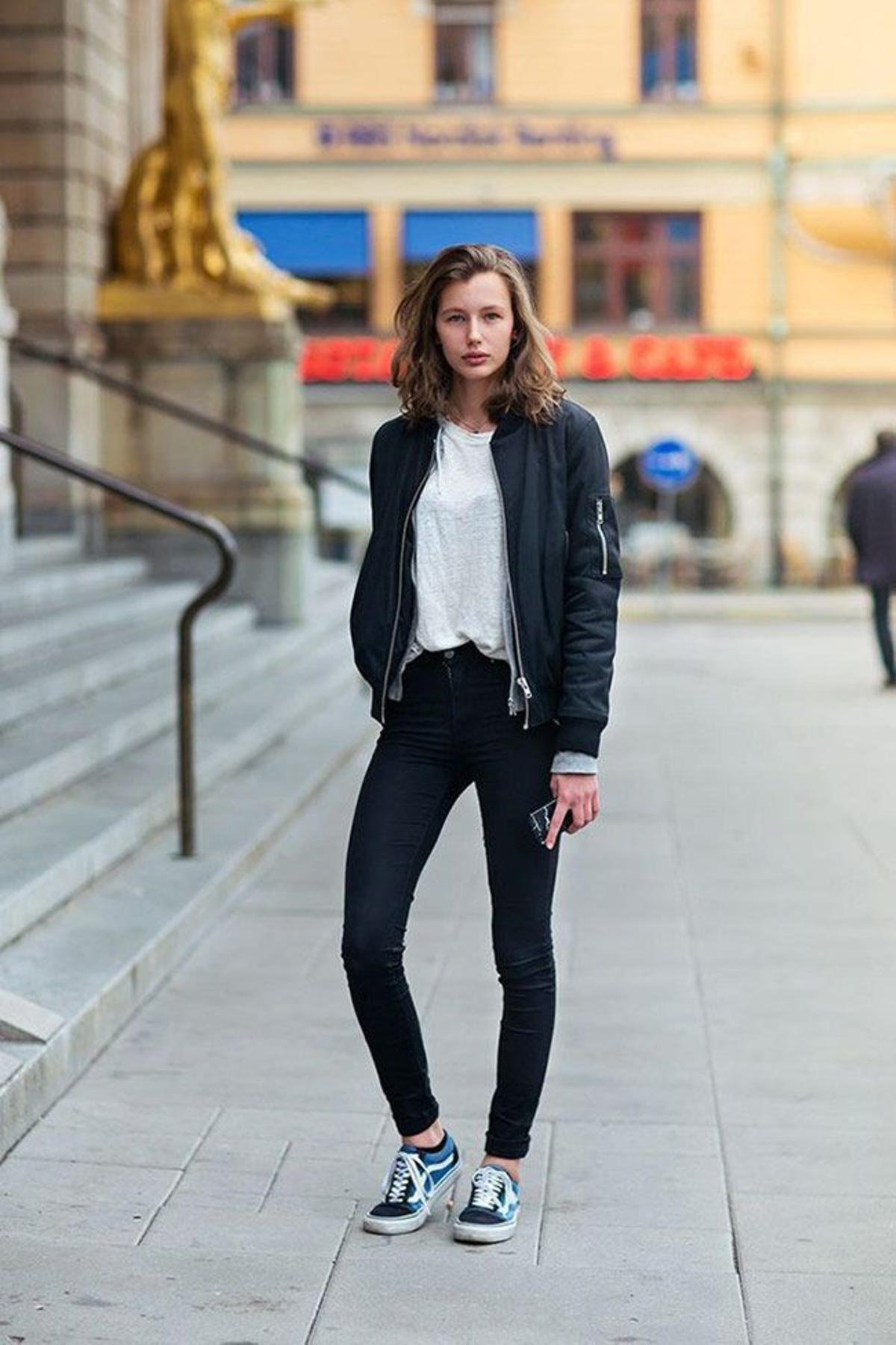 Tendencia Vans: con bomber