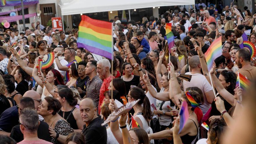 Policía Local y EMT programan desvíos de tráfico este viernes por la manifestación del Día del Orgullo LGTBI en Palma