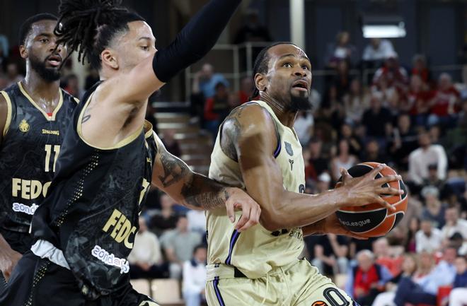 El Barça segueix en caiguda lliure i naufraga contra un Mònaco en crisi (93-86)