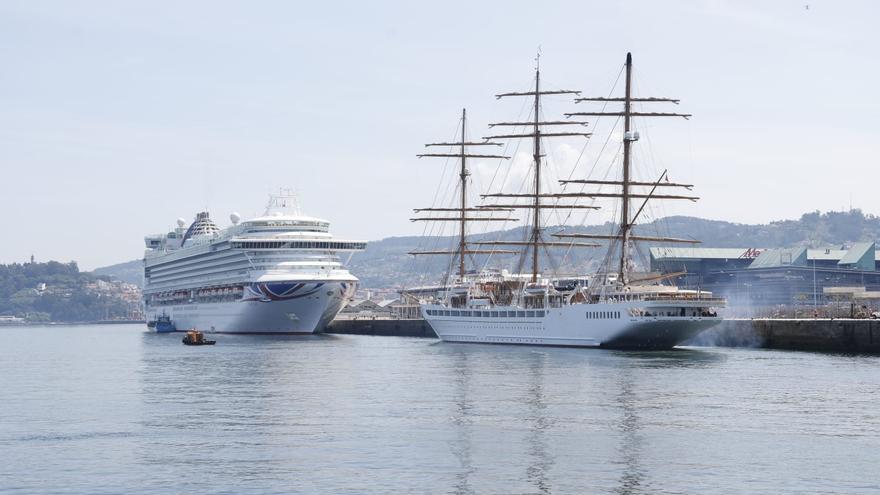 Modernidad y clasicismo se unen en Vigo con el &#039;Ventura&#039; y el &#039;Sea Cloud Spirit&#039;