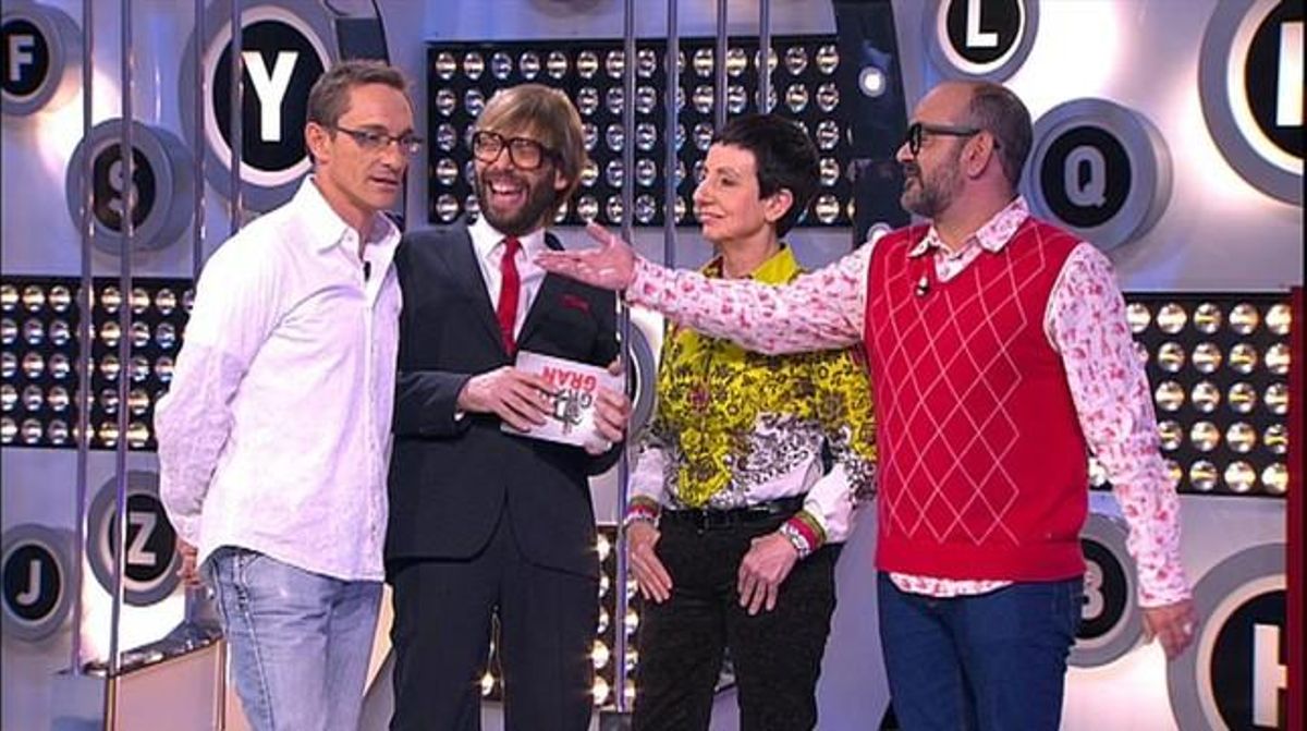 Òscar Dalmau presenta ’El gran gran dictat’, amb convidats de luxe. Òscar Dalmau presenta ’El gran gran dictat’, amb convidats de luxe.
