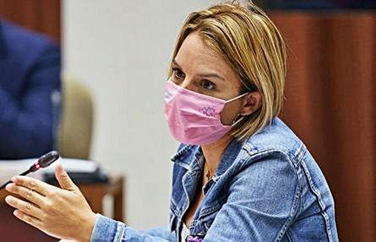 El Parlamento canario reclama más control a las residencias de mayores
