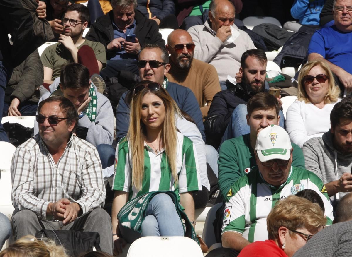 La afición blanquiverde en el Córdoba-Rayo Majadahonda