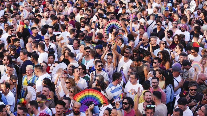 La celebración del Orgullo LGTBIQ+ o cine en el parque de La Bombilla: estos son los planes para escapar del calor en Madrid este fin de semana