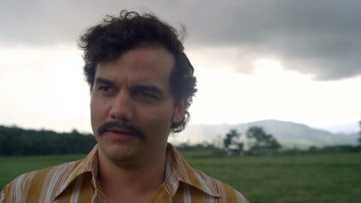 Wagner Moura, como el narcotraficante Pablo Escobar, en la serie de la plataforma Netflix 'Narcos'