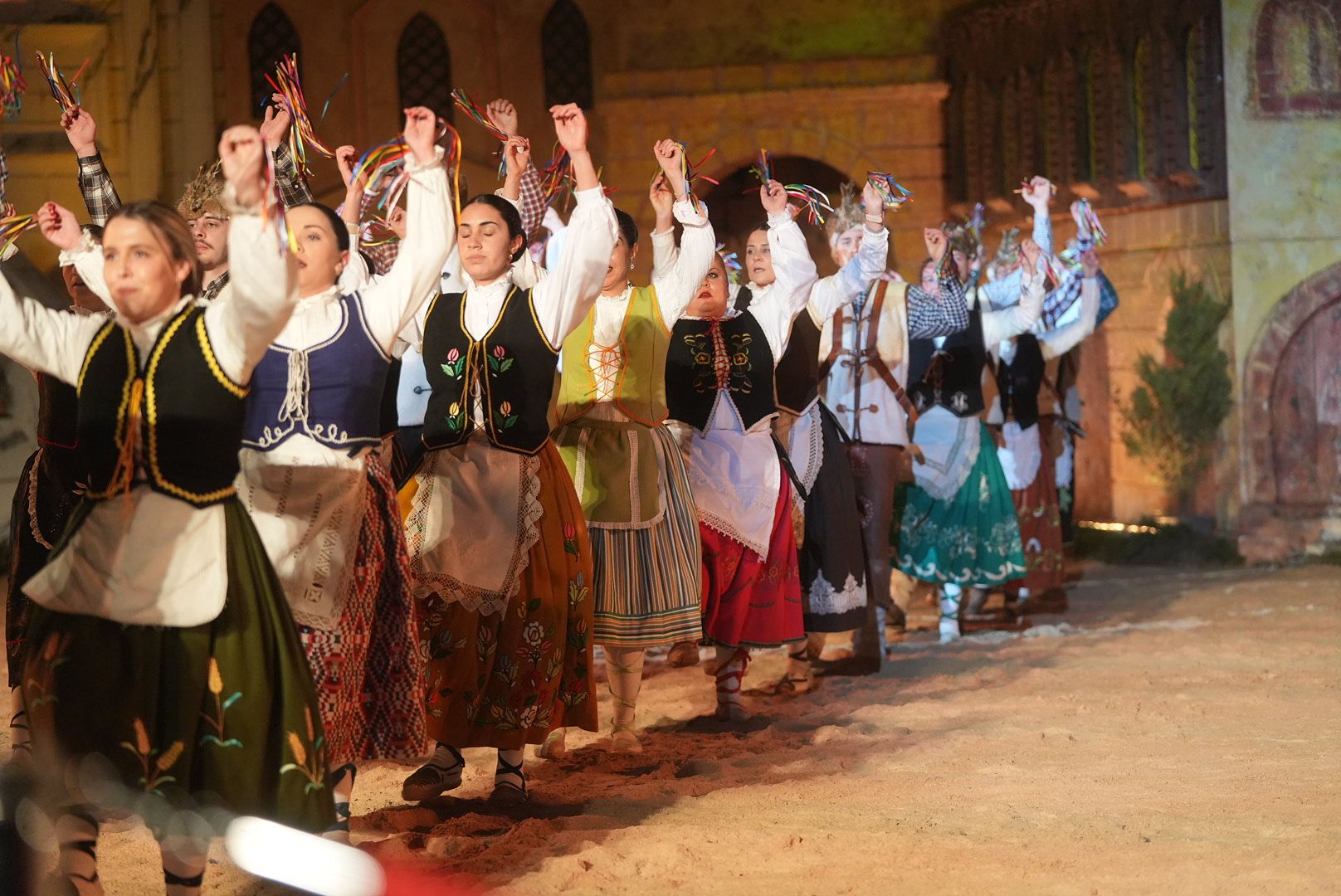 Los vecino de El Viso representan la adoración de los Reyes Magos