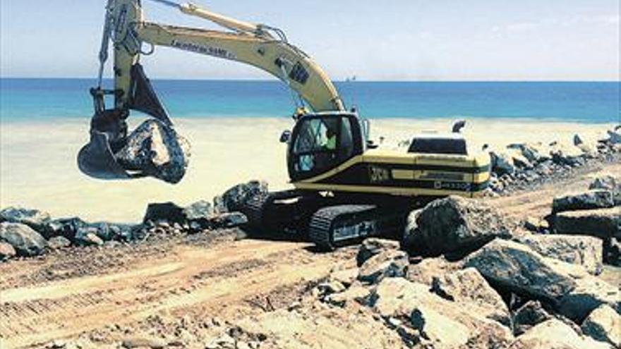 Costas inicia el arreglo de la playa de Nules para estar lista en verano