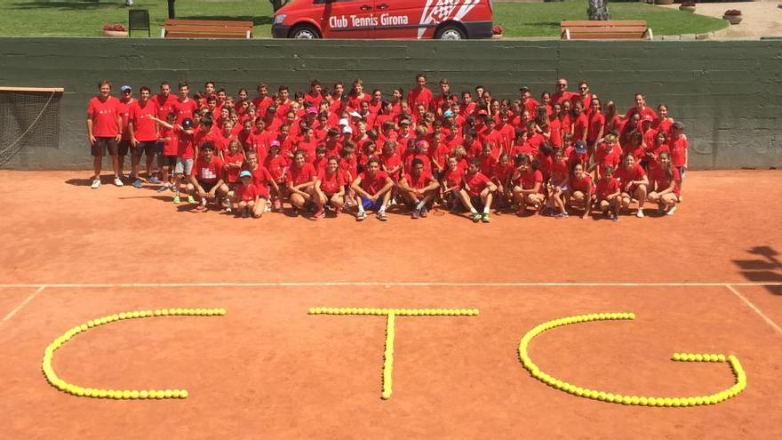 El centenari del Club de Tennis Girona arrenca amb l&#039;edició d&#039;un llibre històric