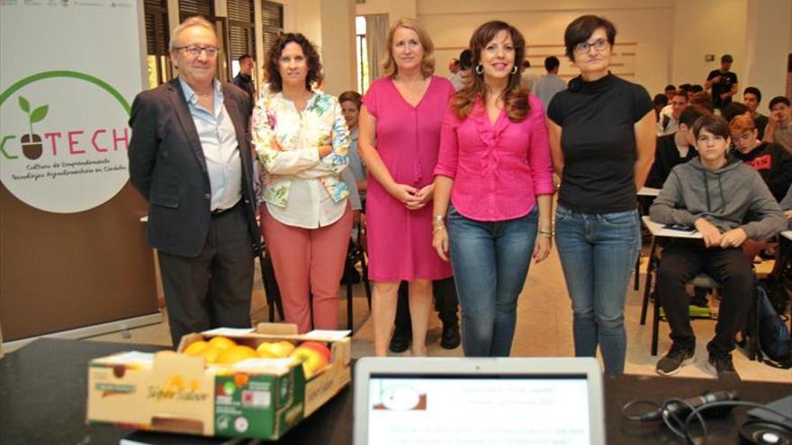 Alumnos de Secundaria emprenden en el Jardín Botánico