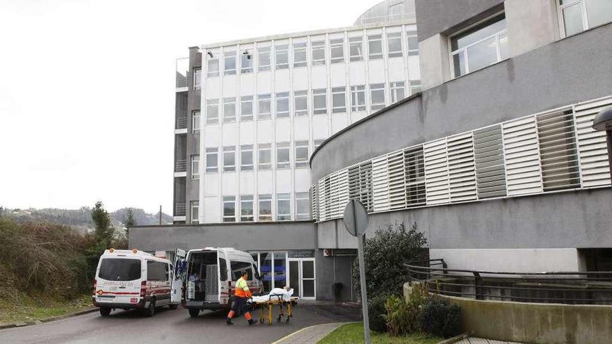 Zona de urgencias del Hospital de Cabueñes, por donde comenzará la obra de ampliación.