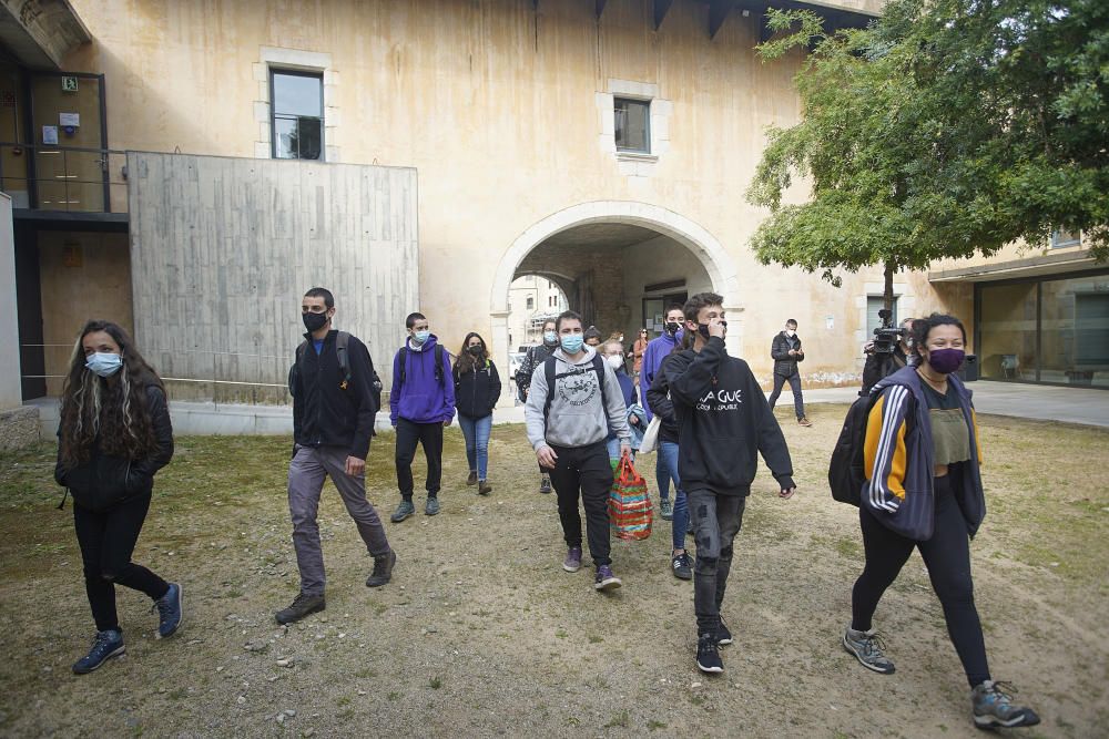 Estudiants de la UdG ocupen el rectorat