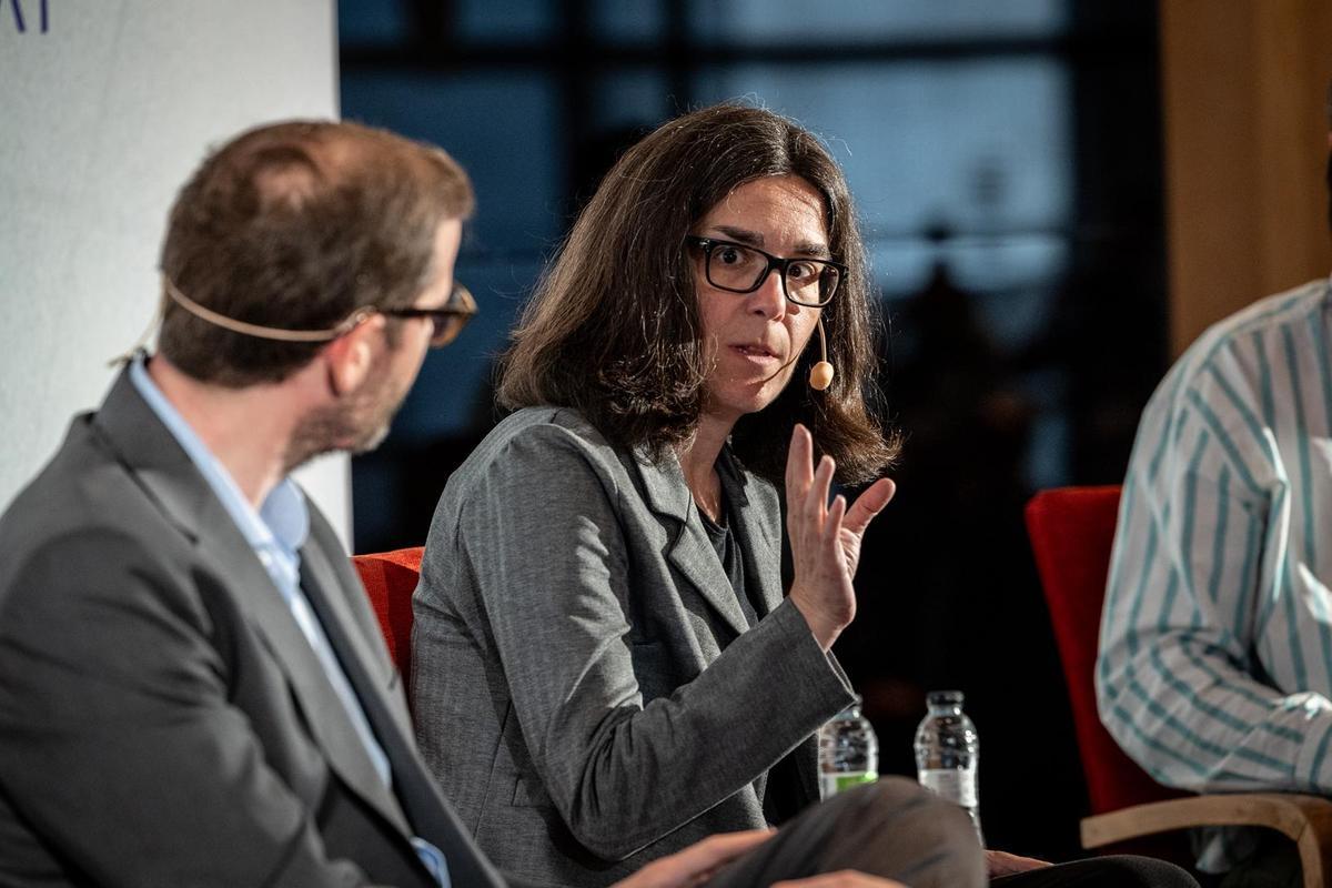 Esther Montes, directora general de Negocio Nacional en ICO - Instituto de Crédito Oficial en la I Jornada Zaragoza de Financiación Alternativa para Empresas