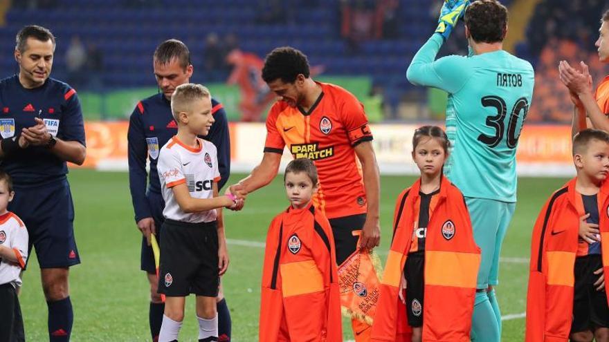 Mascotas en una partido inglés.