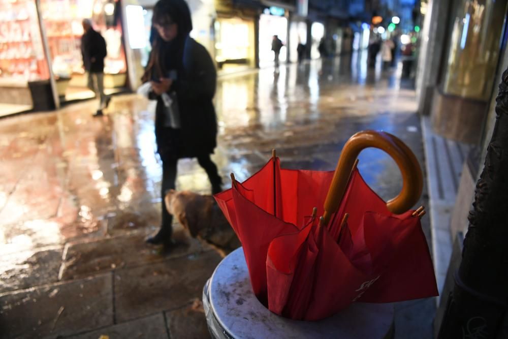 Por fin llega la ansiada lluvia. Meteogalicia vaticina que en tres días se recgerán más de 50 litros en A Coruña.